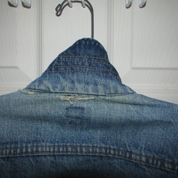 LEE Vintage Stonewashed Jean Jacket - Picture 8 of 16